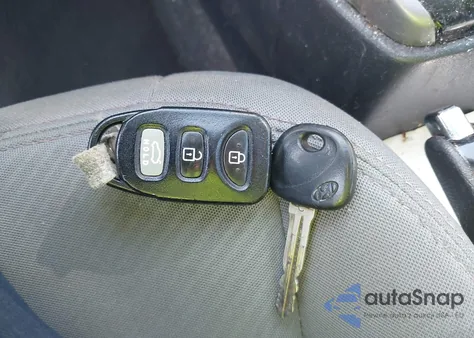 2013 Hyundai Elantra Gls from USA, damaged, VIN 5NPDH4AEXDH228494